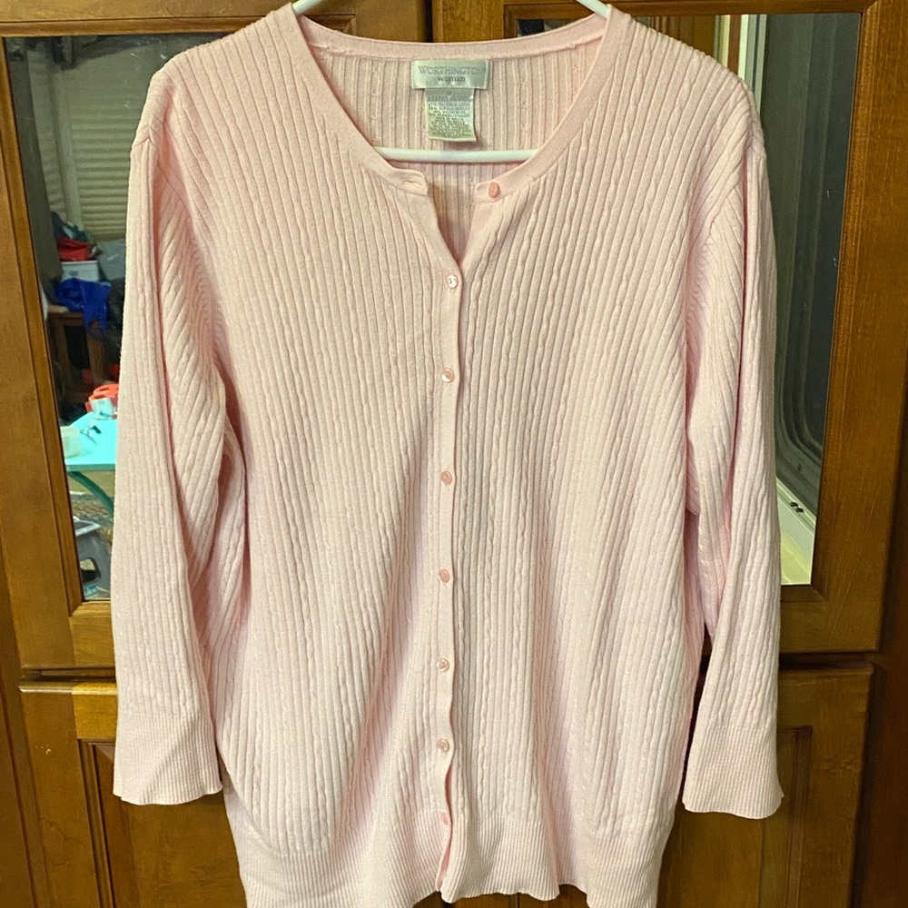 Worthington Woman Soft Pink Button Front 1X Cardigan Spring Fall